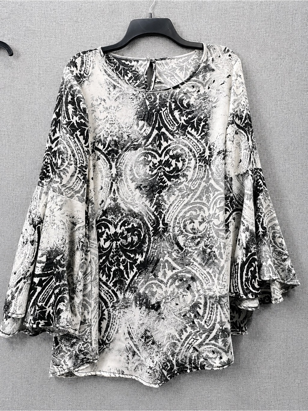 Black & White Printed Bell-Sleeve Blouse
